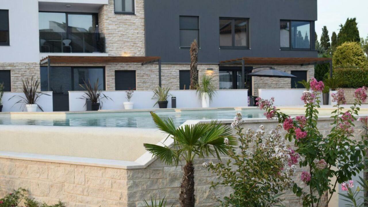 Ferienwohnung Penthouse No6 Medulin Exterior foto